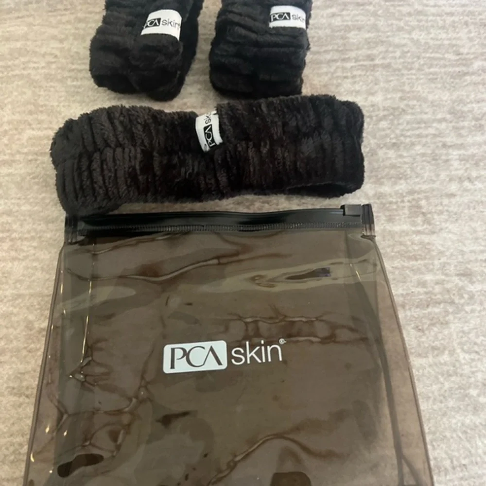 PCA Skin Black Headband and Wristbands Set New